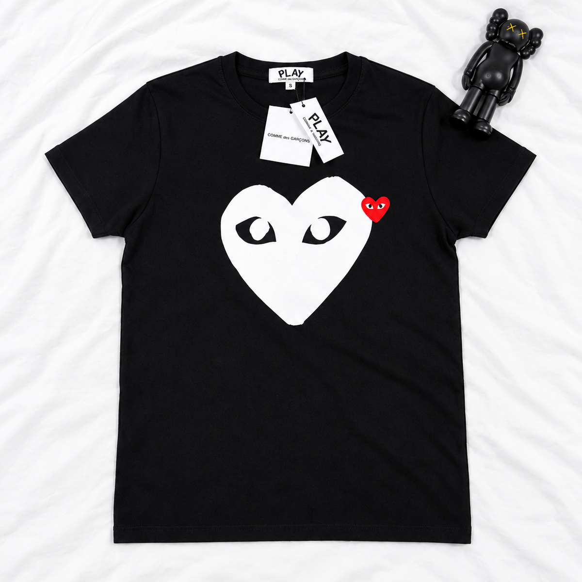 CDG PLAY BLACK WHITE HEART TEE