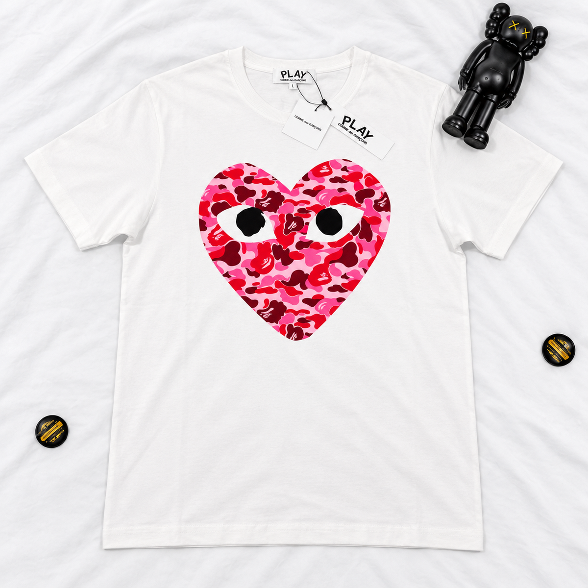CDG PLAY PINK CAMO BIG HEART TEE