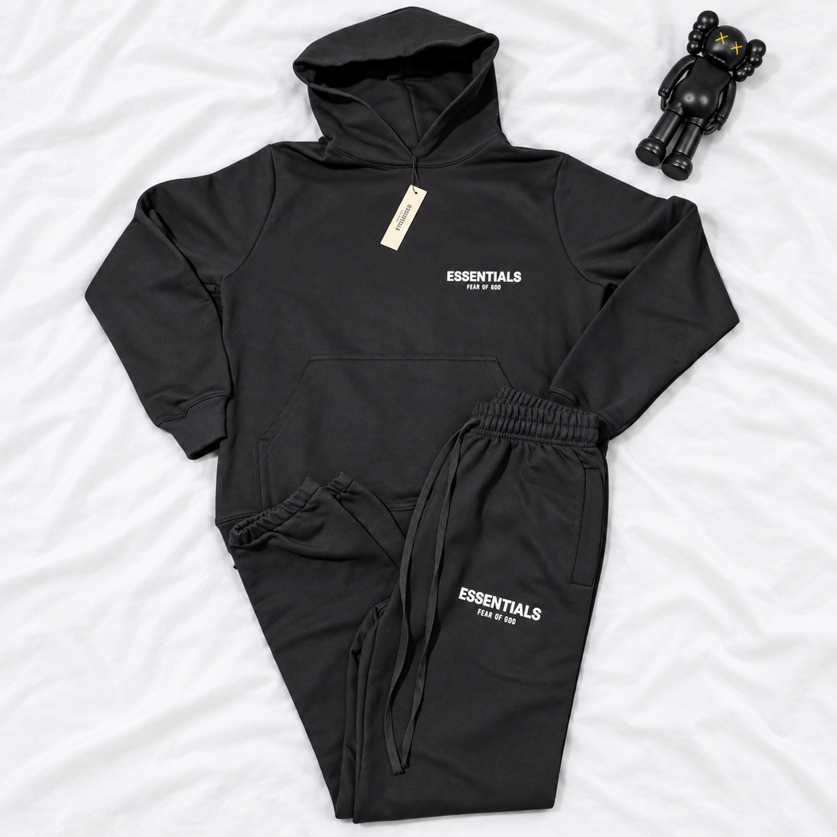 CONJUNTO BUZO ESSENTIALS