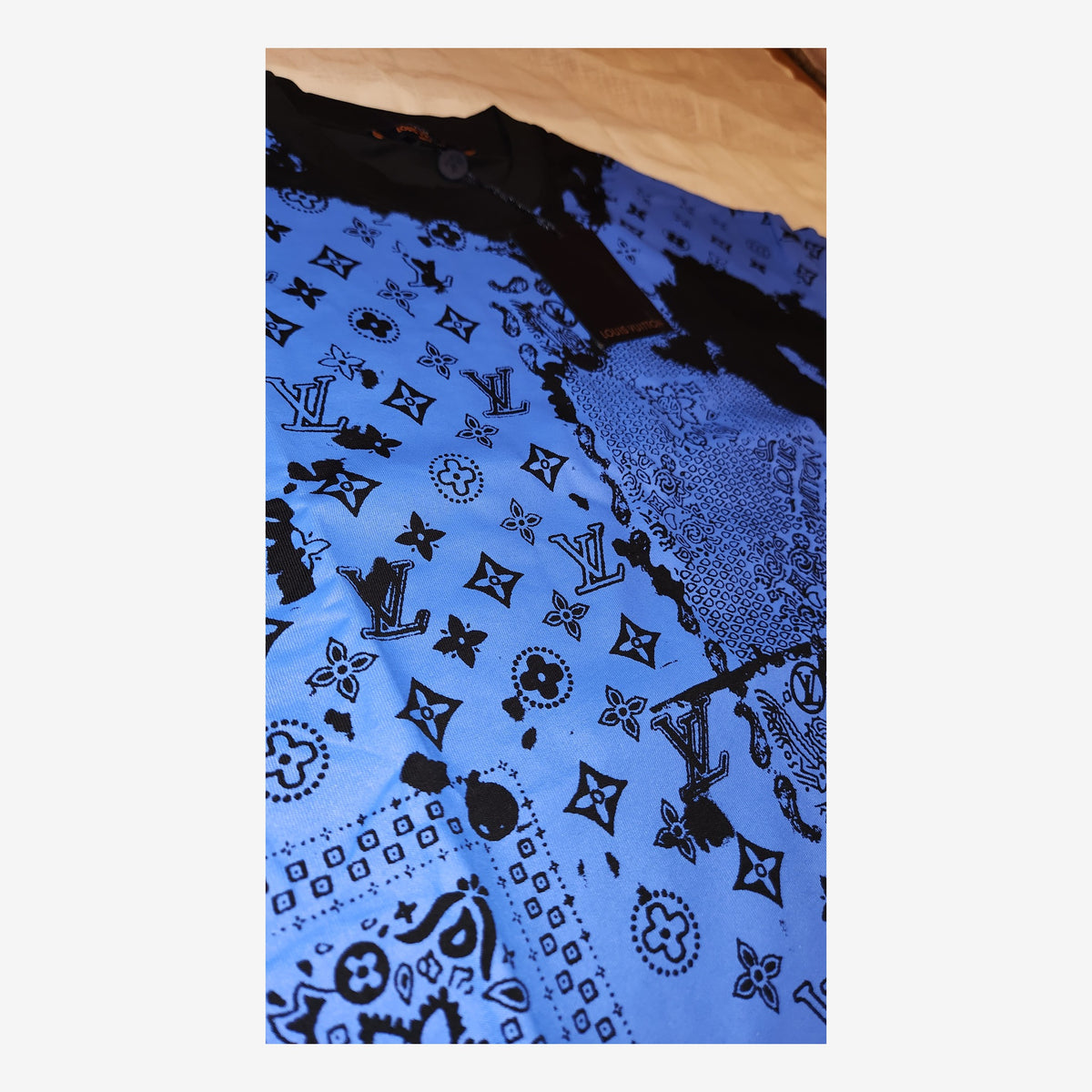 LV MAPAMUNDI TEE