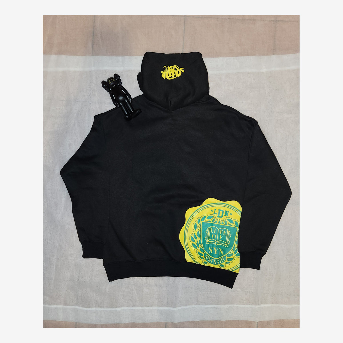 SNWRLD COLLEGE BLACK HOODIE