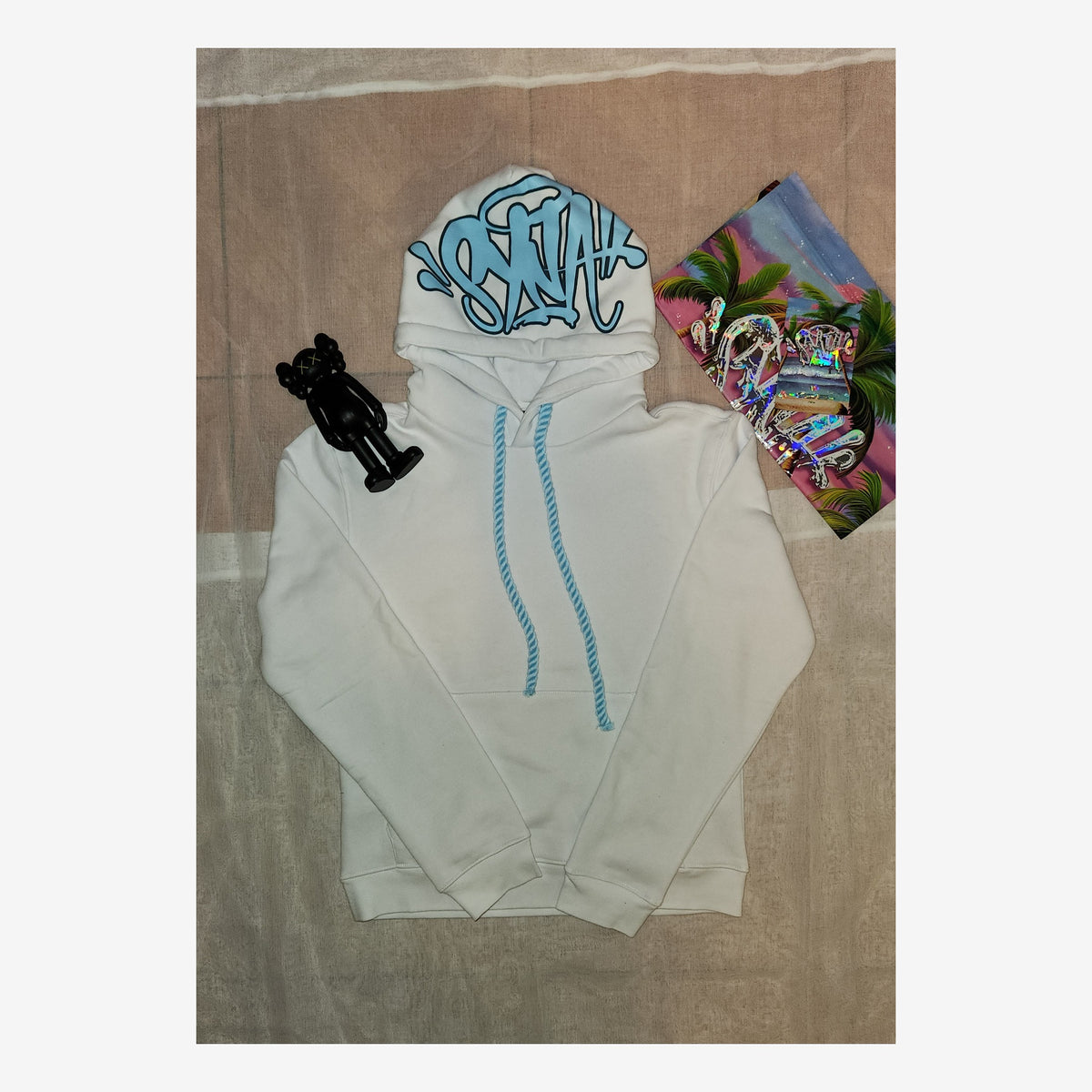 SNWRLD LOGO WHITE HOODIE