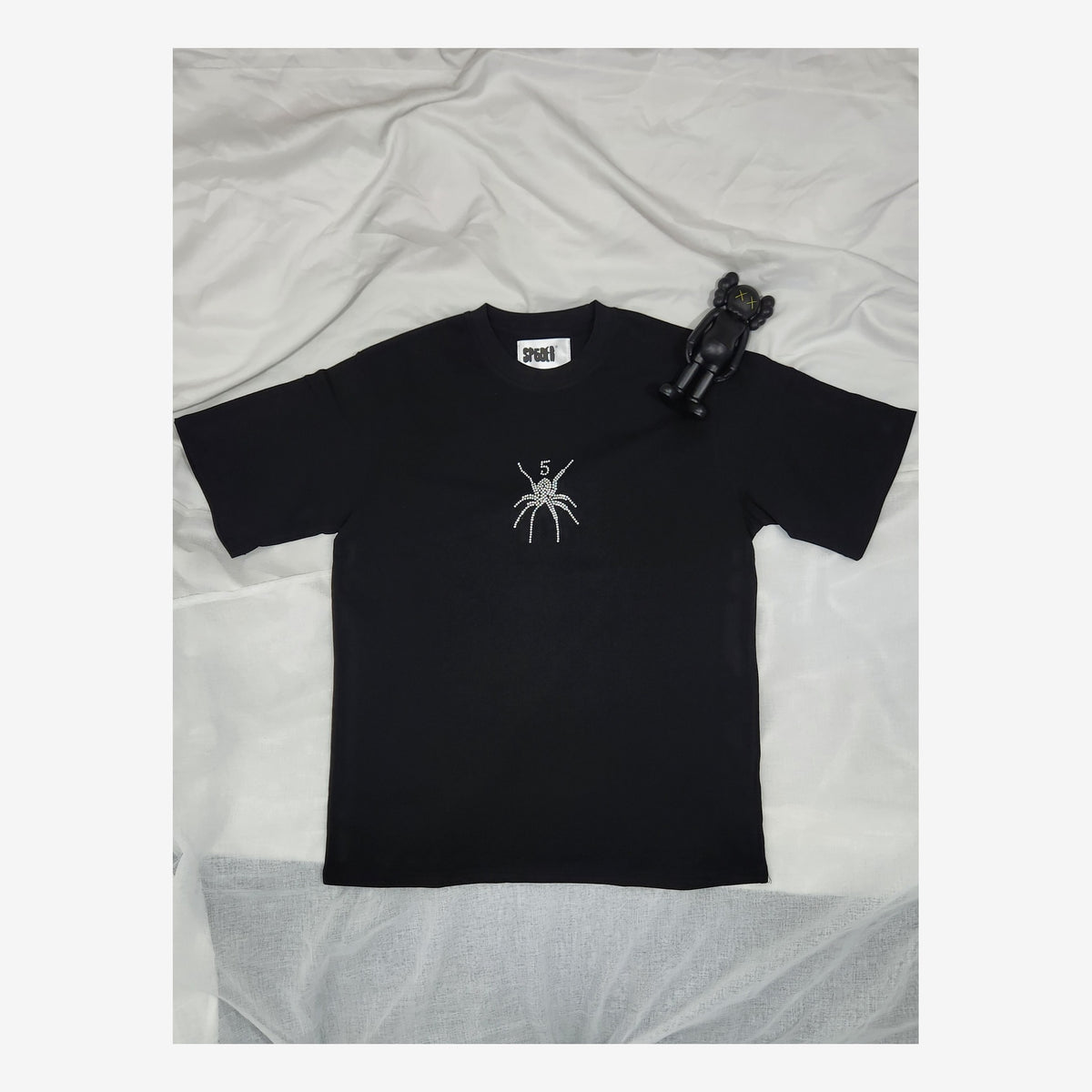 SP5DER CRYSTALS BLACK TEE